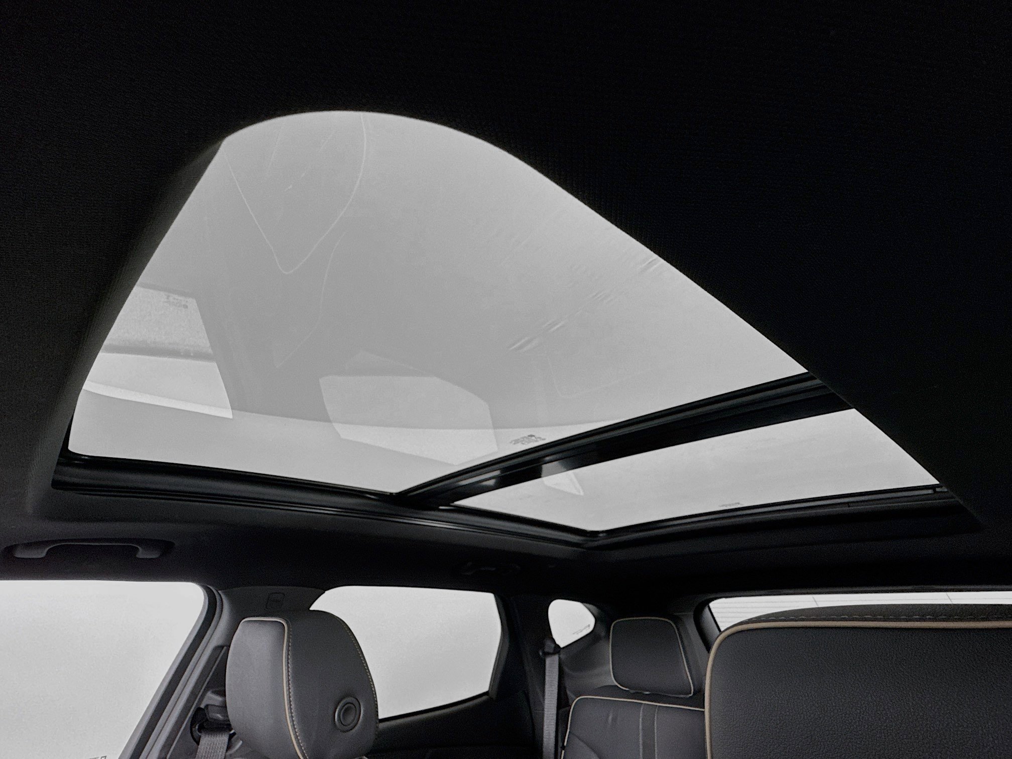 Used 2022 Chevrolet Blazer Premier w/ Enhanced Convenience Package image 23