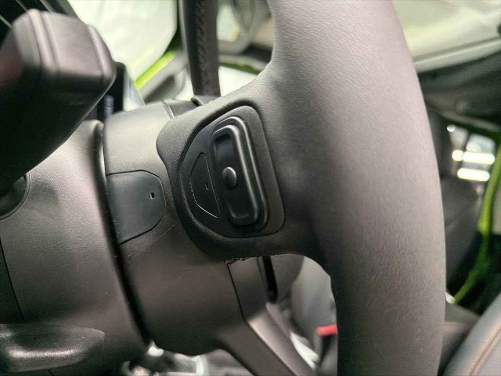 New 2026 Jeep Gladiator Sport AWD/4WD image 17