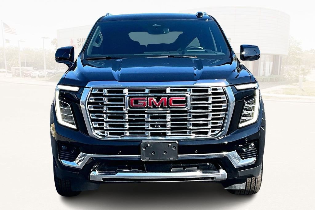 Used 2025 GMC Yukon Denali image 2