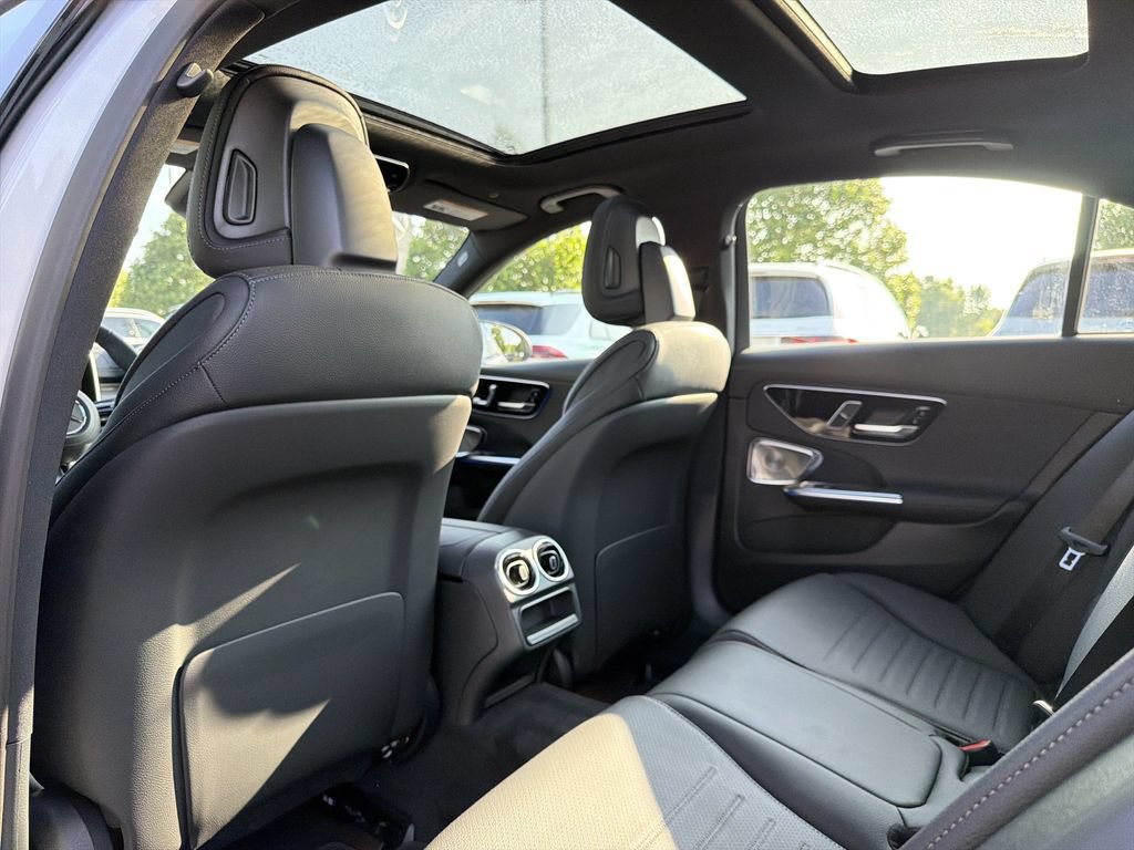 New 2026 Mercedes-Benz C 300 4MATIC Sedan image 12