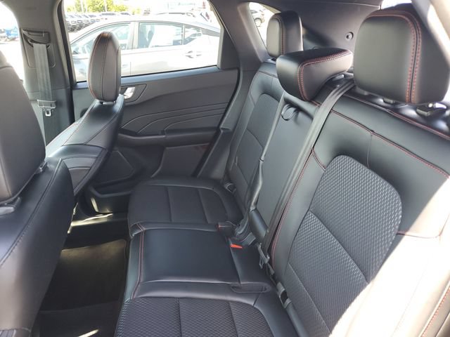 Used 2024 Ford Escape ST-Line w/ Tech Pack #1 AWD/4WD image 26