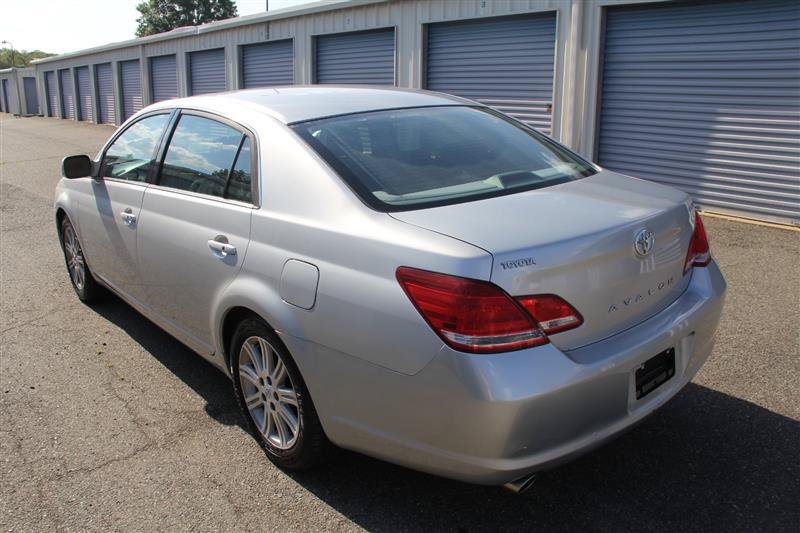 Used 2006 Toyota Avalon Limited FWD image 7