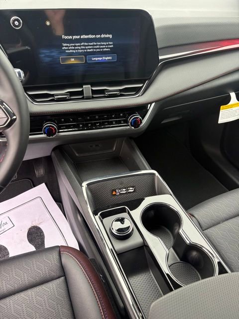 New 2026 Chevrolet Equinox RS w/ Convenience Package III FWD image 36