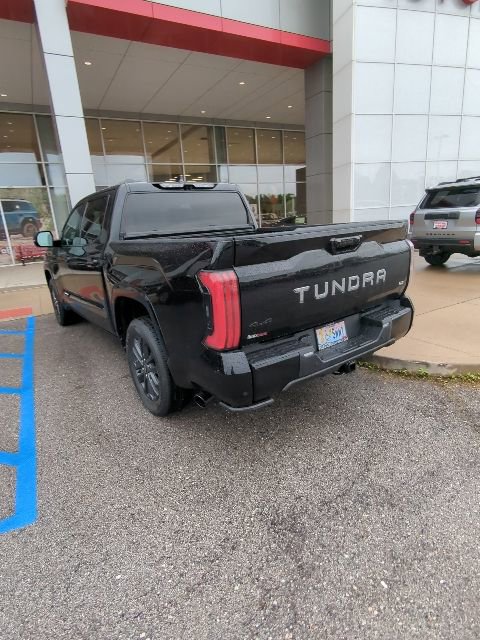 Used 2023 Toyota Tundra Platinum AWD/4WD image 7