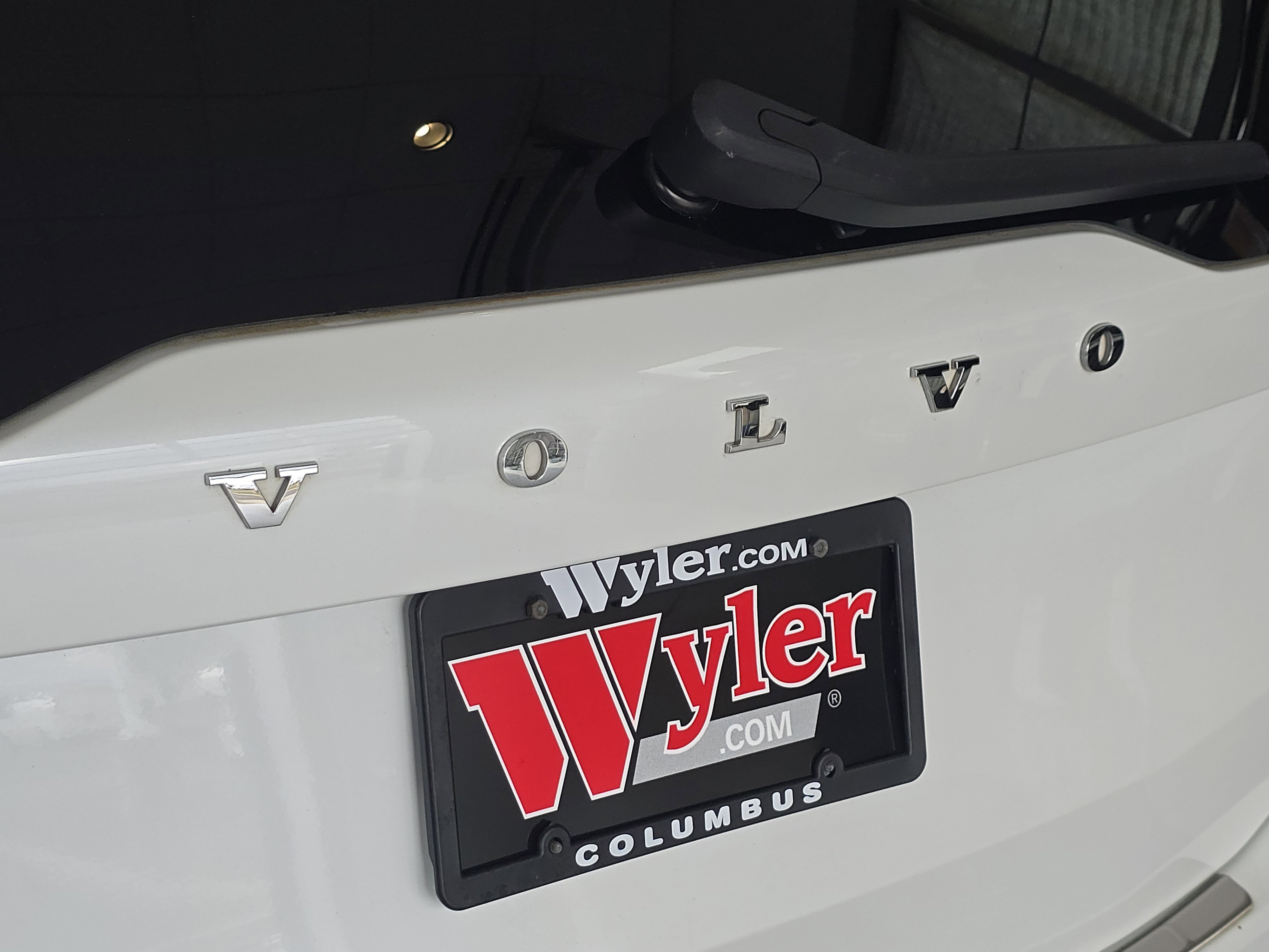 Used 2021 Volvo XC90 T6 Momentum image 15