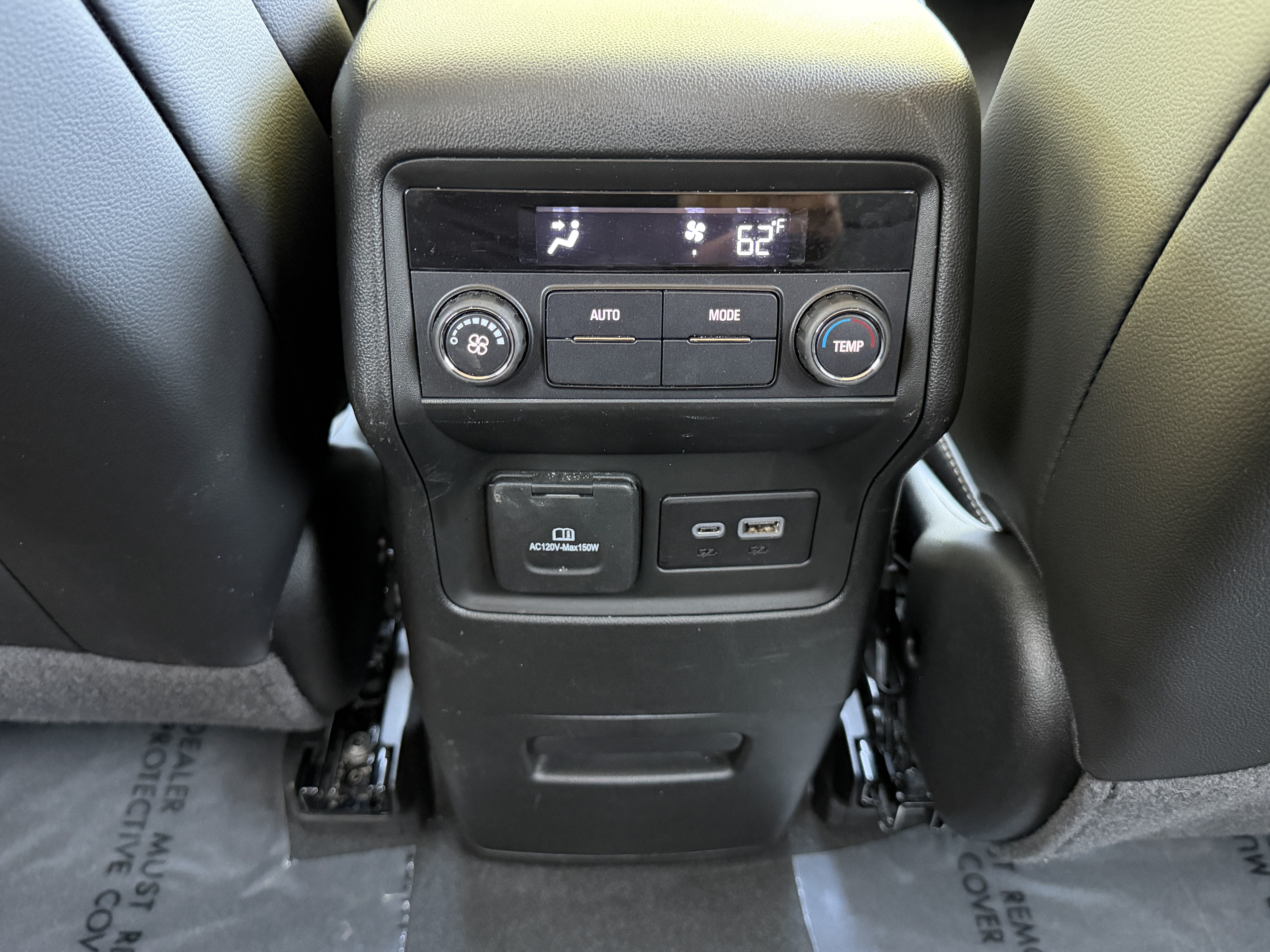 Used 2023 GMC Acadia SLT FWD image 24