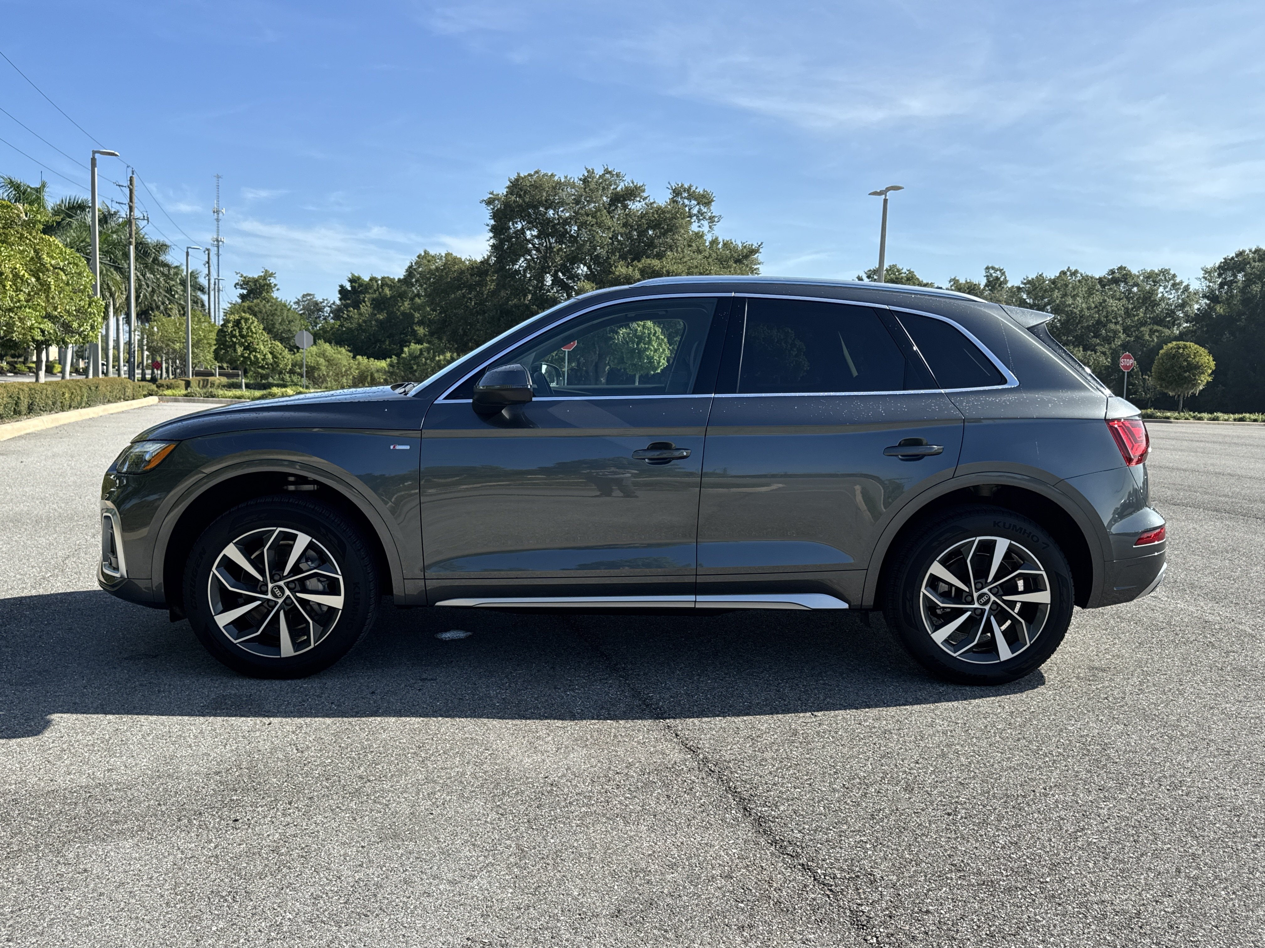 Certified 2023 Audi Q5 2.0T Premium Plus w/ Premium Plus Package AWD/4WD image 7