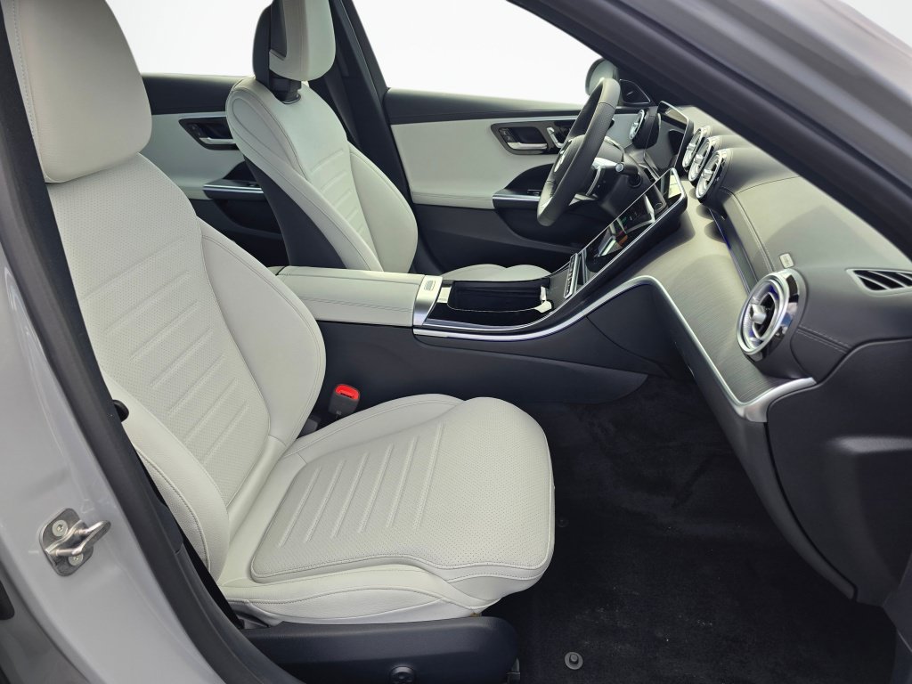 New 2026 Mercedes-Benz C 300 4MATIC Sedan image 25