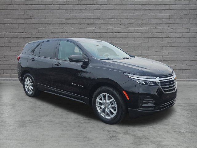 Used 2024 Chevrolet Equinox LS w/ LS Convenience Package FWD image 8