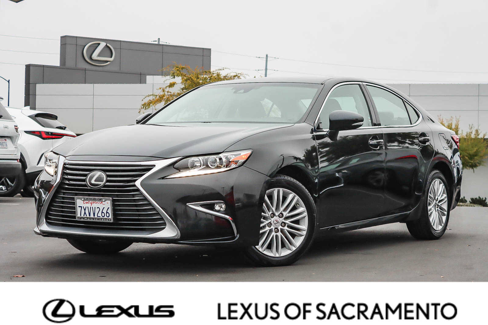 Used 2017 Lexus ES 350 image 1
