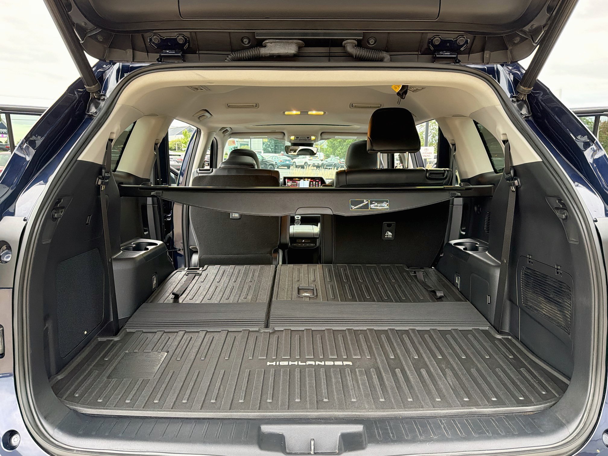 Used 2020 Toyota Highlander Limited AWD/4WD image 14