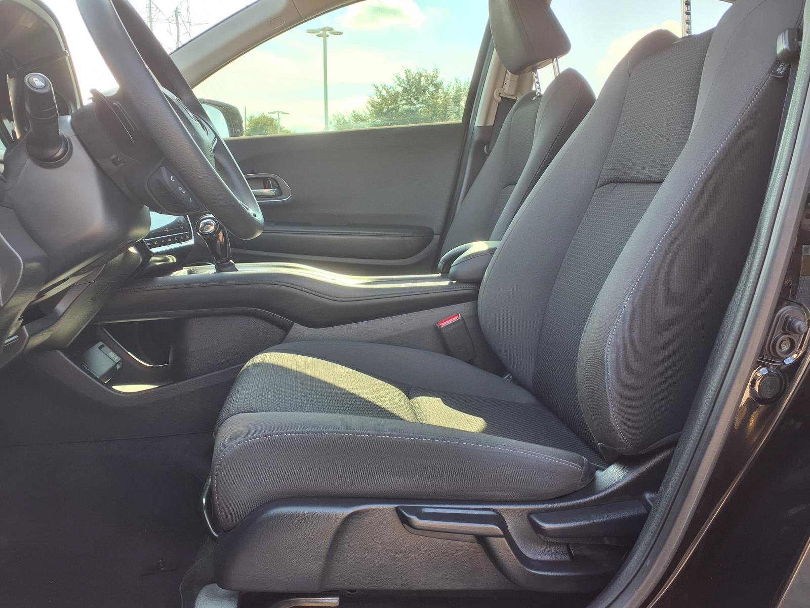 Used 2020 Honda HR-V EX image 17