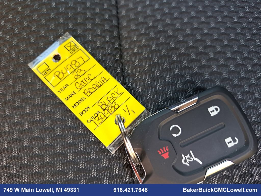 Used 2023 GMC Acadia SLE w/ Driver Convenience Package image 37