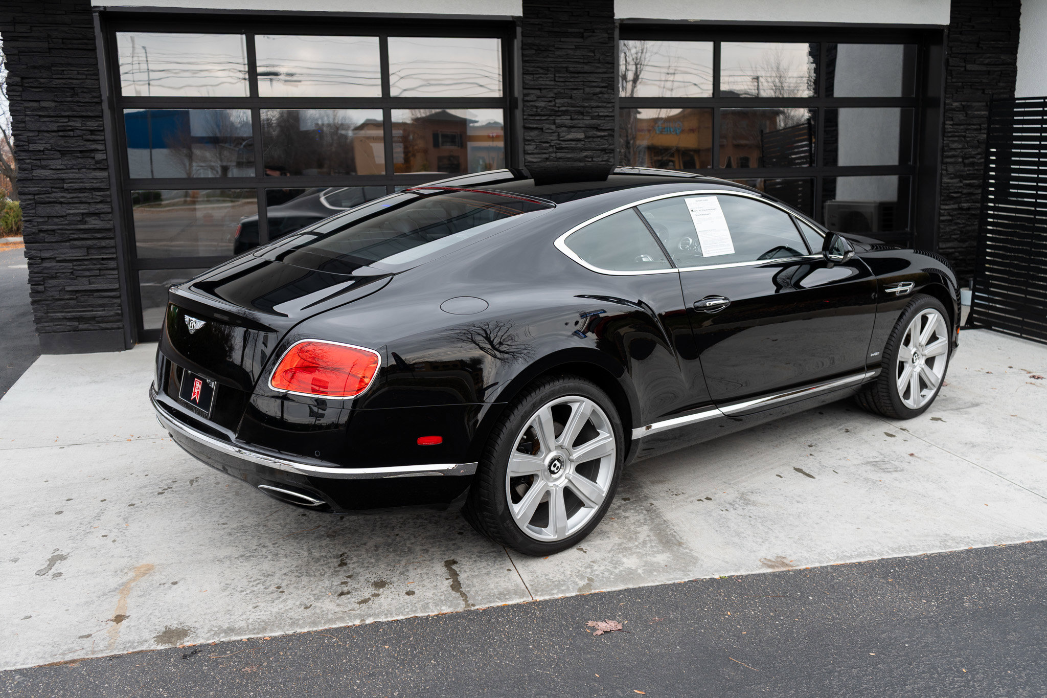 Used 2016 Bentley Continental GT image 11