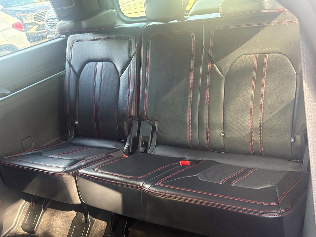 Used 2024 Ford Expedition Limited AWD/4WD image 17