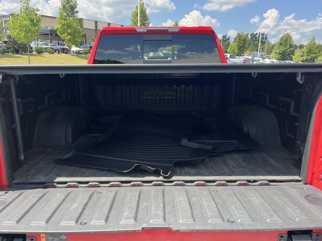 Used 2022 GMC Sierra 1500 SLT w/ SLT Premium Plus Package AWD/4WD image 11