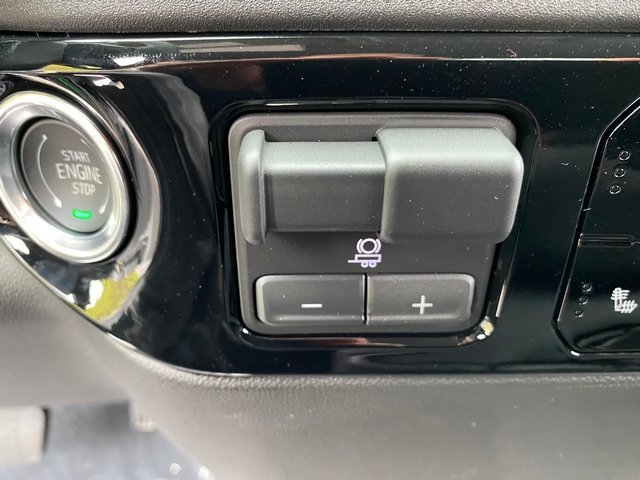 New 2026 GMC Sierra 2500 SLE image 14