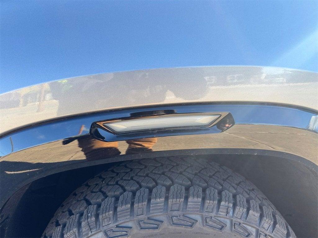 New 2026 GMC Terrain AT4 w/ Convenience Package III image 5