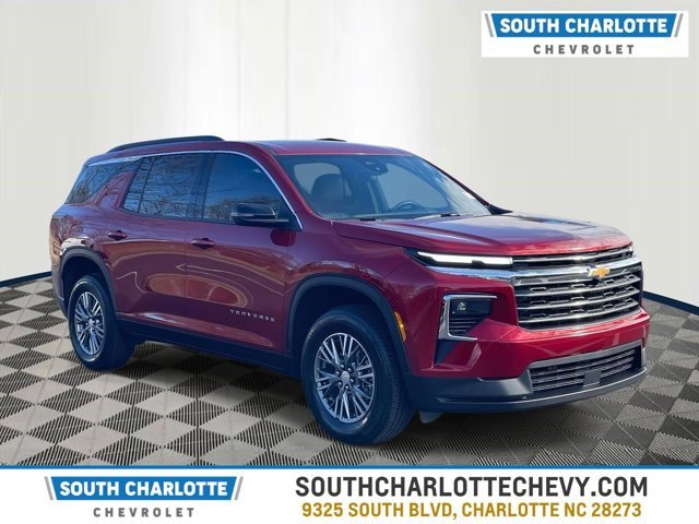 Certified 2025 Chevrolet Traverse LT w/ LPO, Floor Liner Package