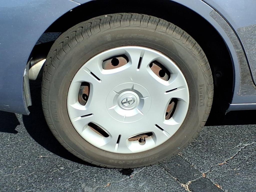 Used 2012 Scion xB FWD image 10