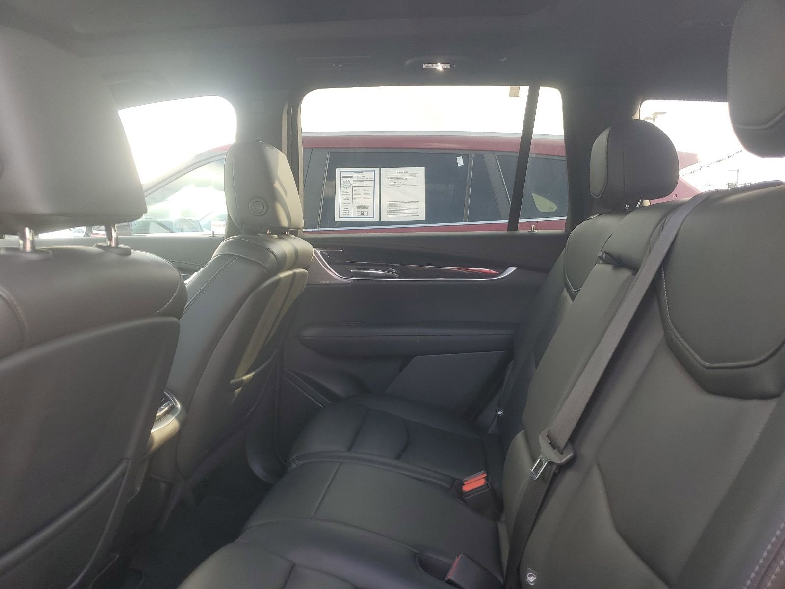 Used 2024 Cadillac XT6 Premium Luxury image 12