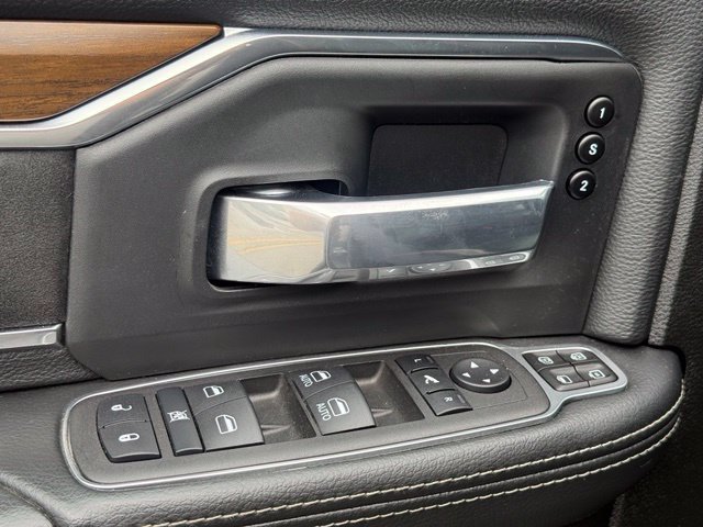 Used 2024 RAM 2500 Laramie w/ Safety Group AWD/4WD image 15