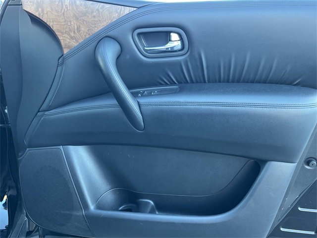 Used 2023 Nissan Armada SL image 25