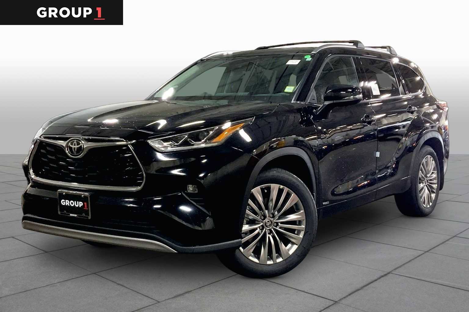 New 2026 Toyota Highlander Platinum