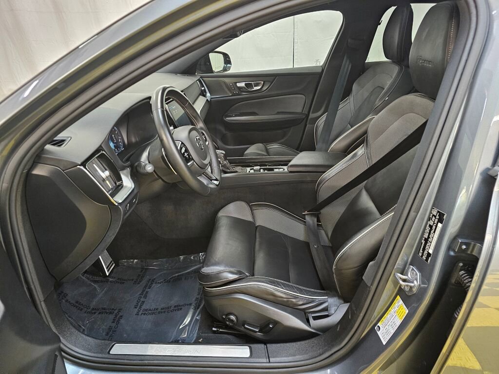 Used 2019 Volvo S60 T5 R-Design FWD image 21