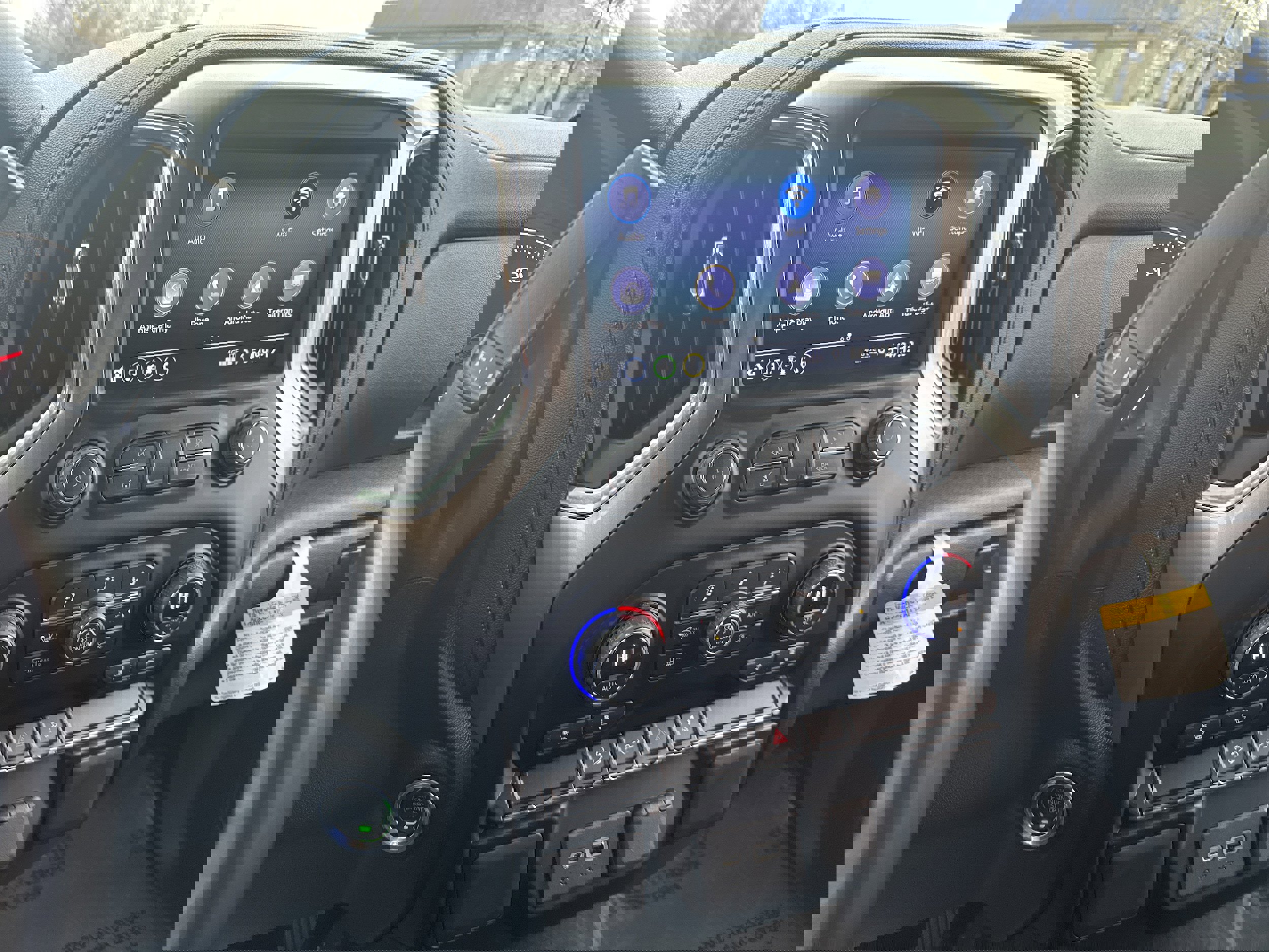 Used 2021 Chevrolet Silverado 1500 RST image 21