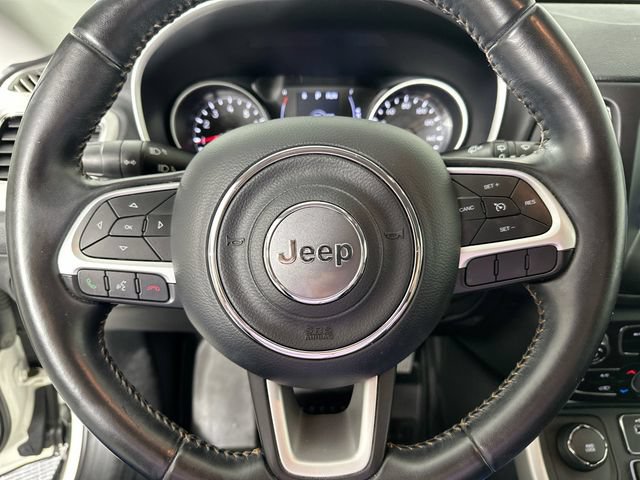 Used 2019 Jeep Compass Latitude AWD/4WD image 18