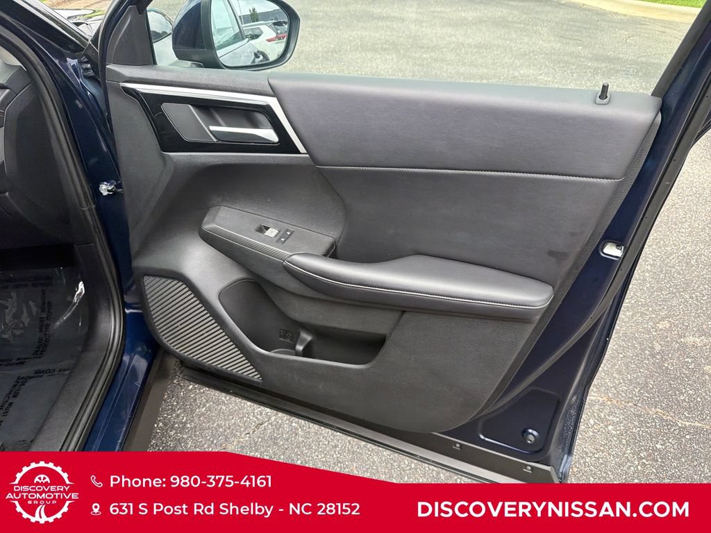 Used 2024 Mitsubishi Outlander SE AWD/4WD image 38