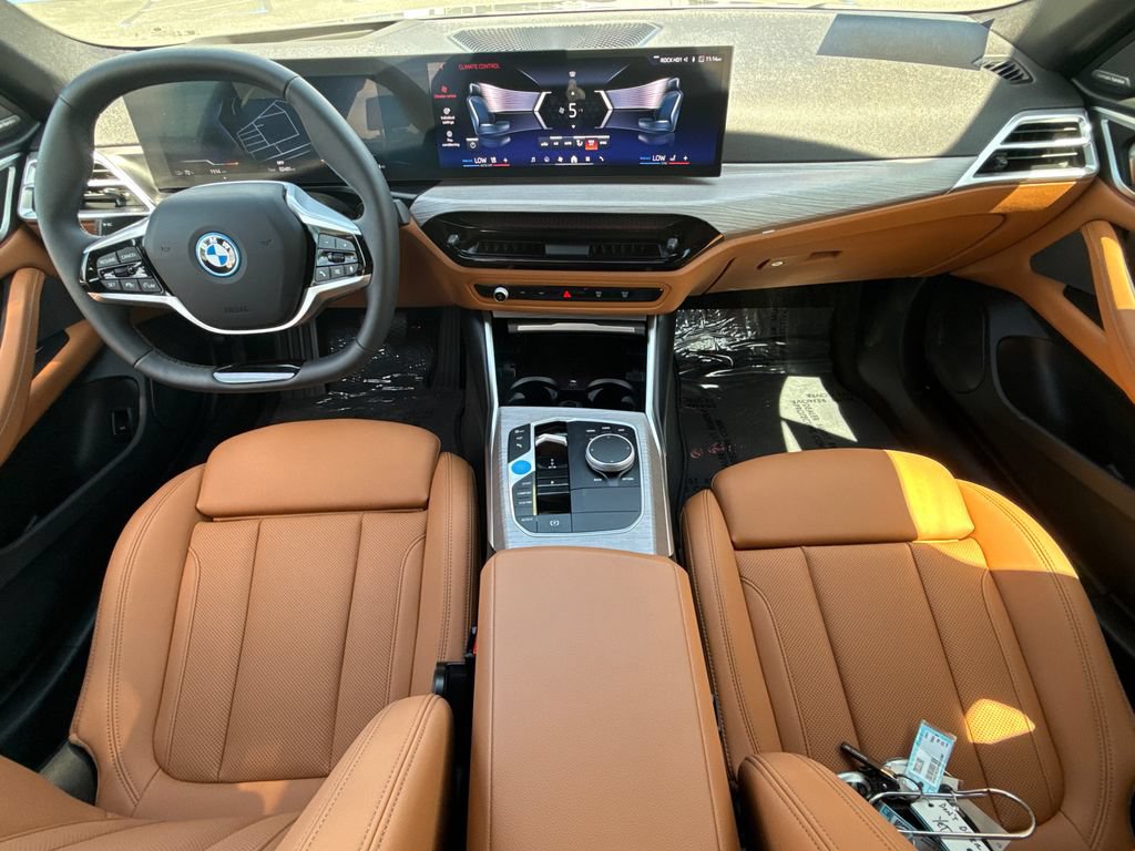 Used 2026 BMW i4 eDrive40 w/ Premium Package RWD image 19