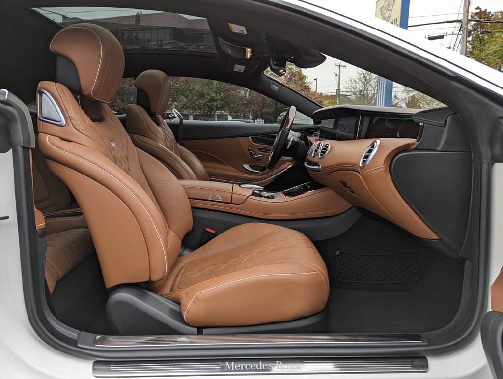 Used 2019 Mercedes-Benz S 560 4MATIC Coupe image 33