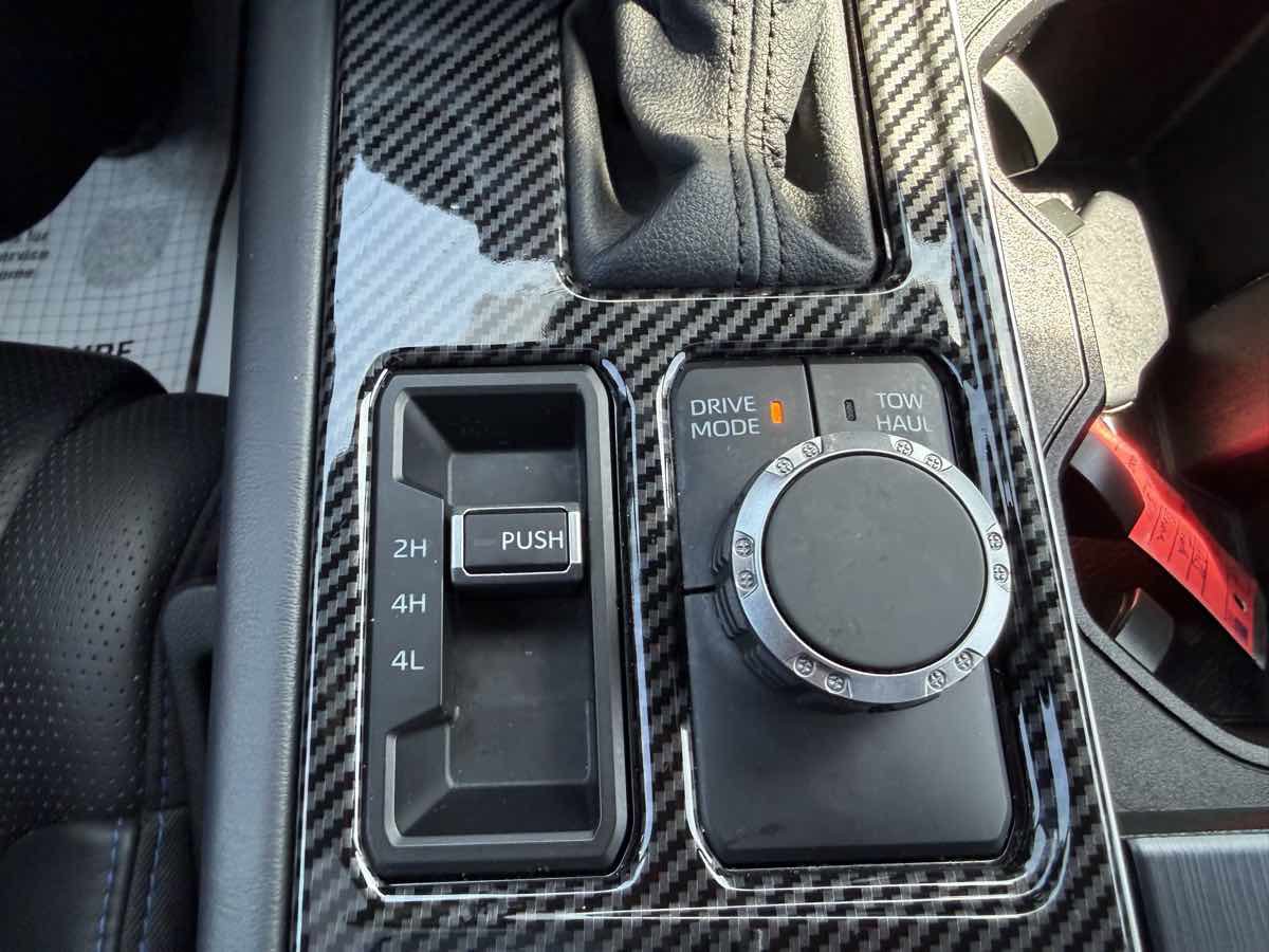 Used 2023 Toyota Sequoia Platinum AWD/4WD image 43