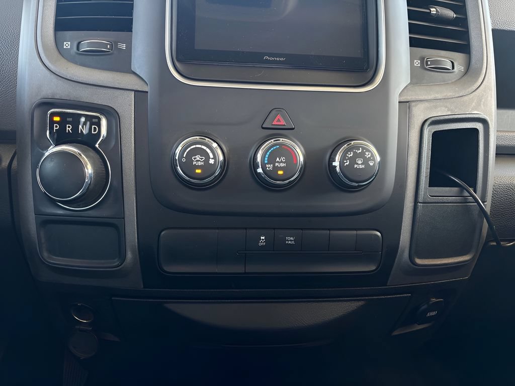 Used 2018 RAM 1500 Express RWD image 9