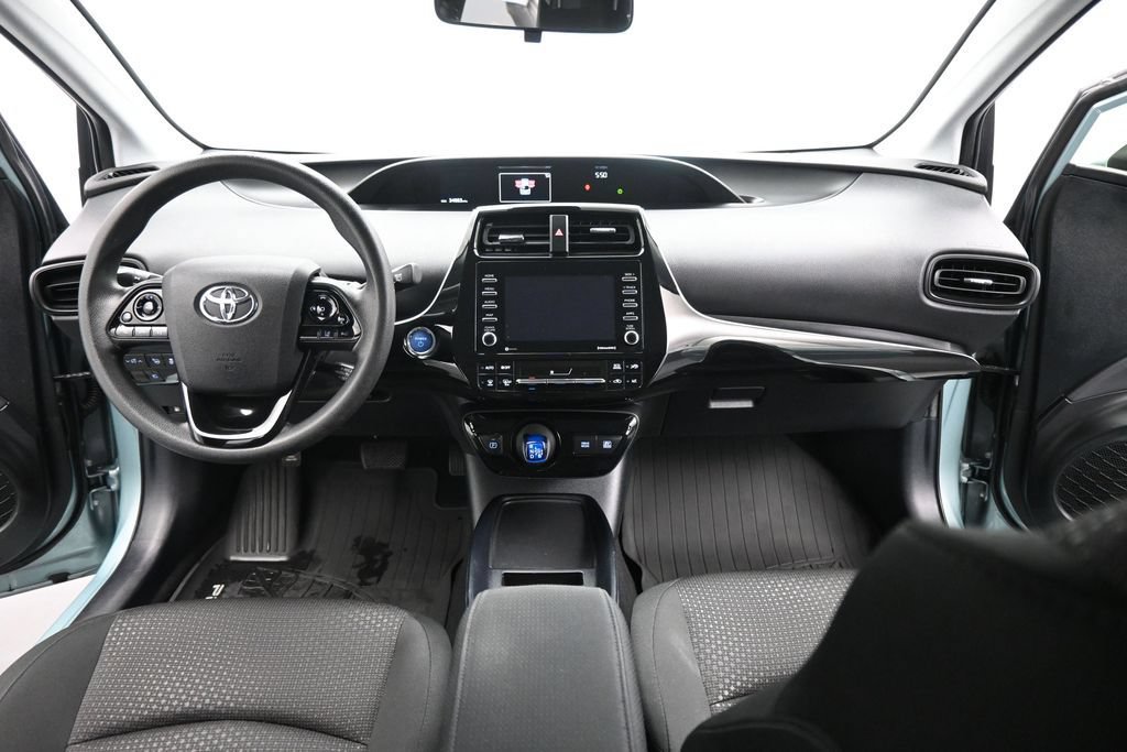 Used 2021 Toyota Prius LE FWD image 15