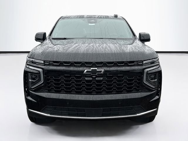 New 2026 Chevrolet Suburban LT image 4
