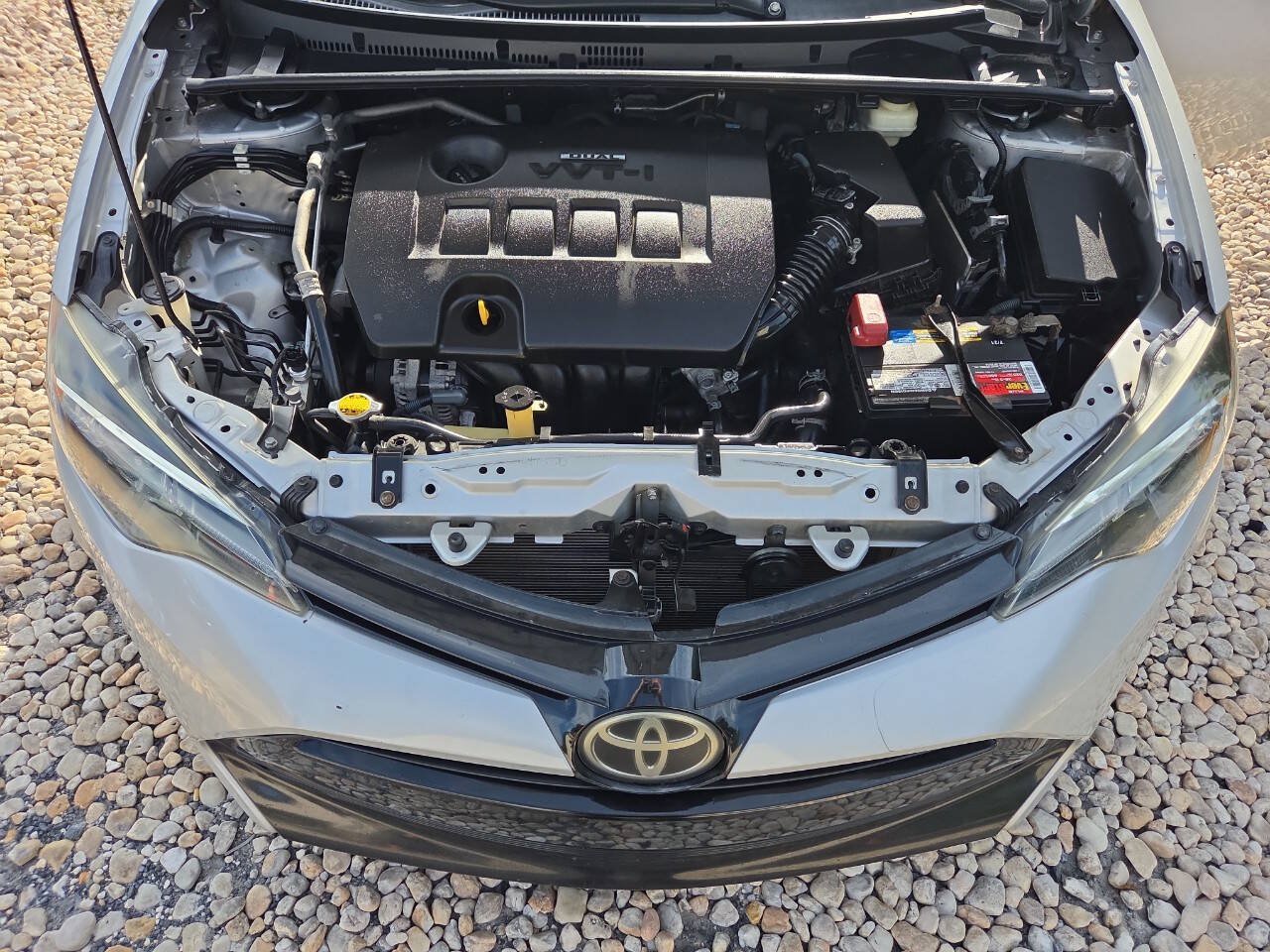 Used 2017 Toyota Corolla XLE FWD image 10