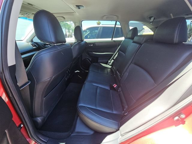 Used 2016 Subaru Outback 2.5i Limited AWD/4WD image 4