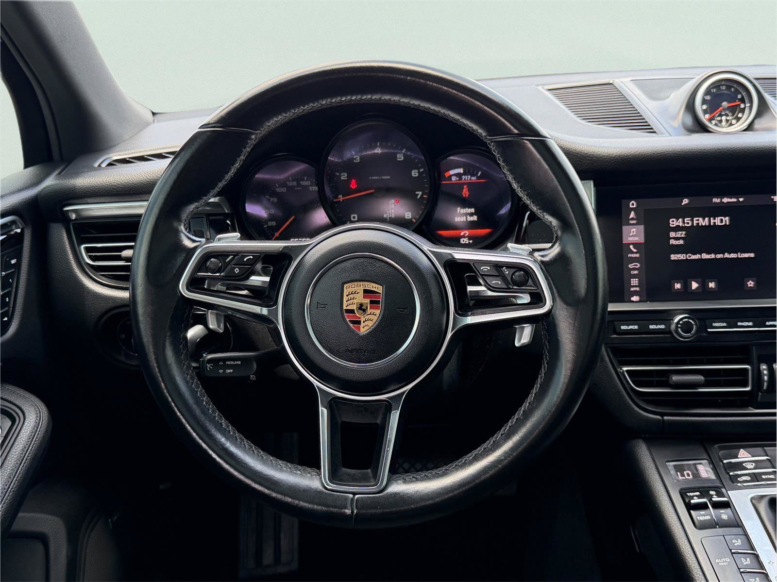 Used 2019 Porsche Macan AWD/4WD image 28