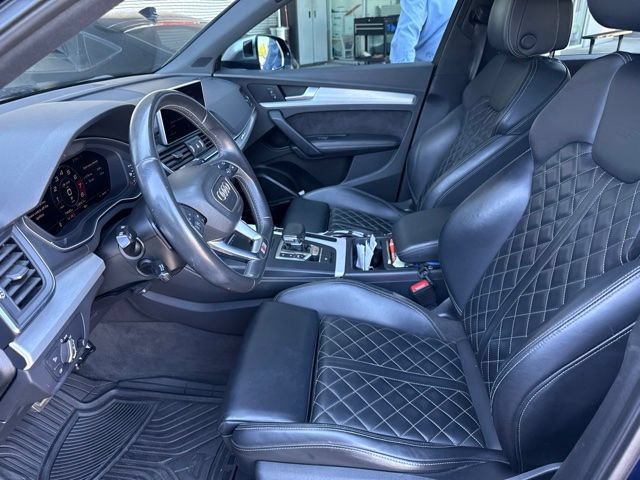 Used 2018 Audi SQ5 Premium Plus w/ S Sport Package AWD/4WD image 7