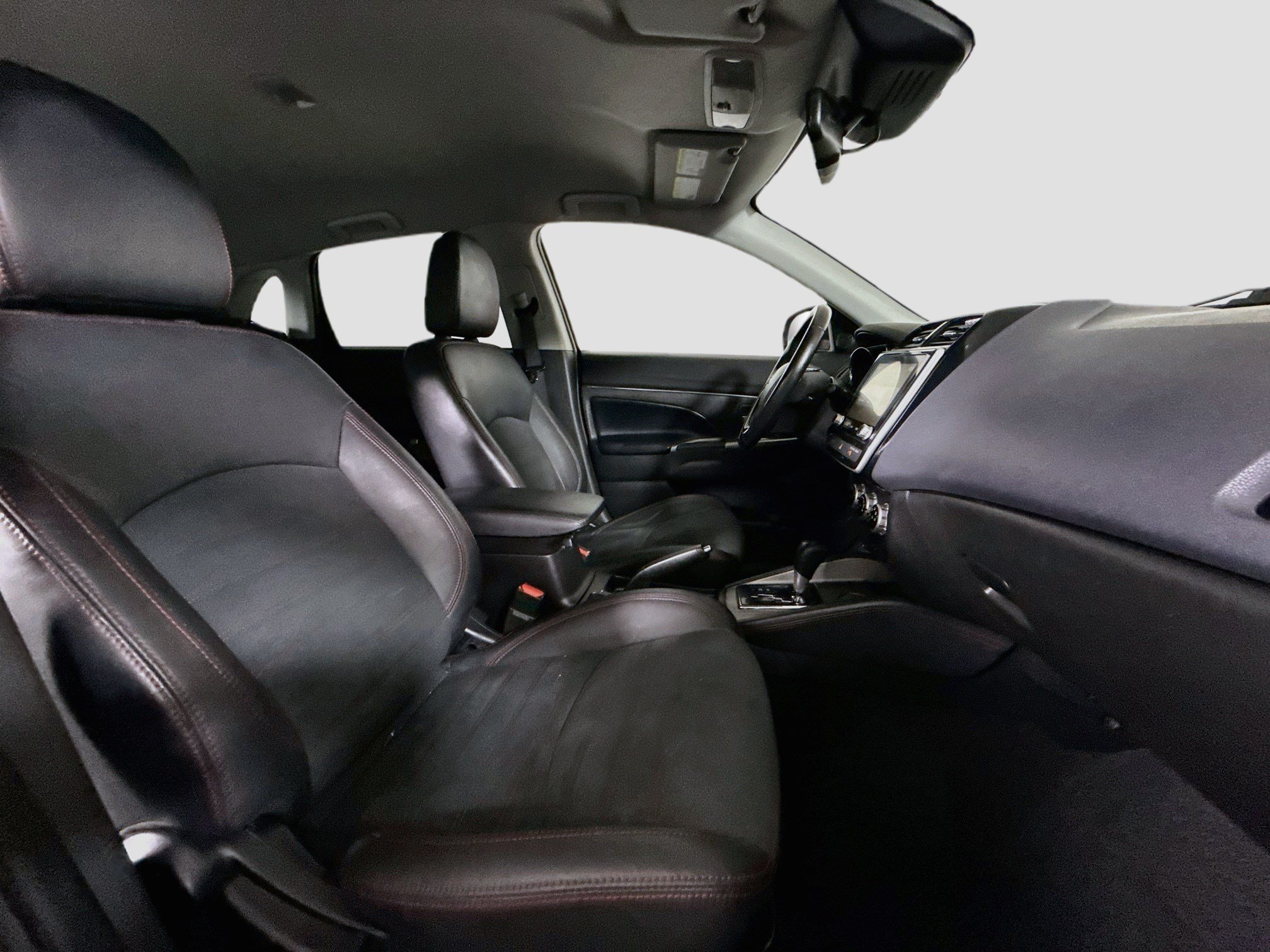 Used 2022 Mitsubishi Outlander Sport SE FWD image 29