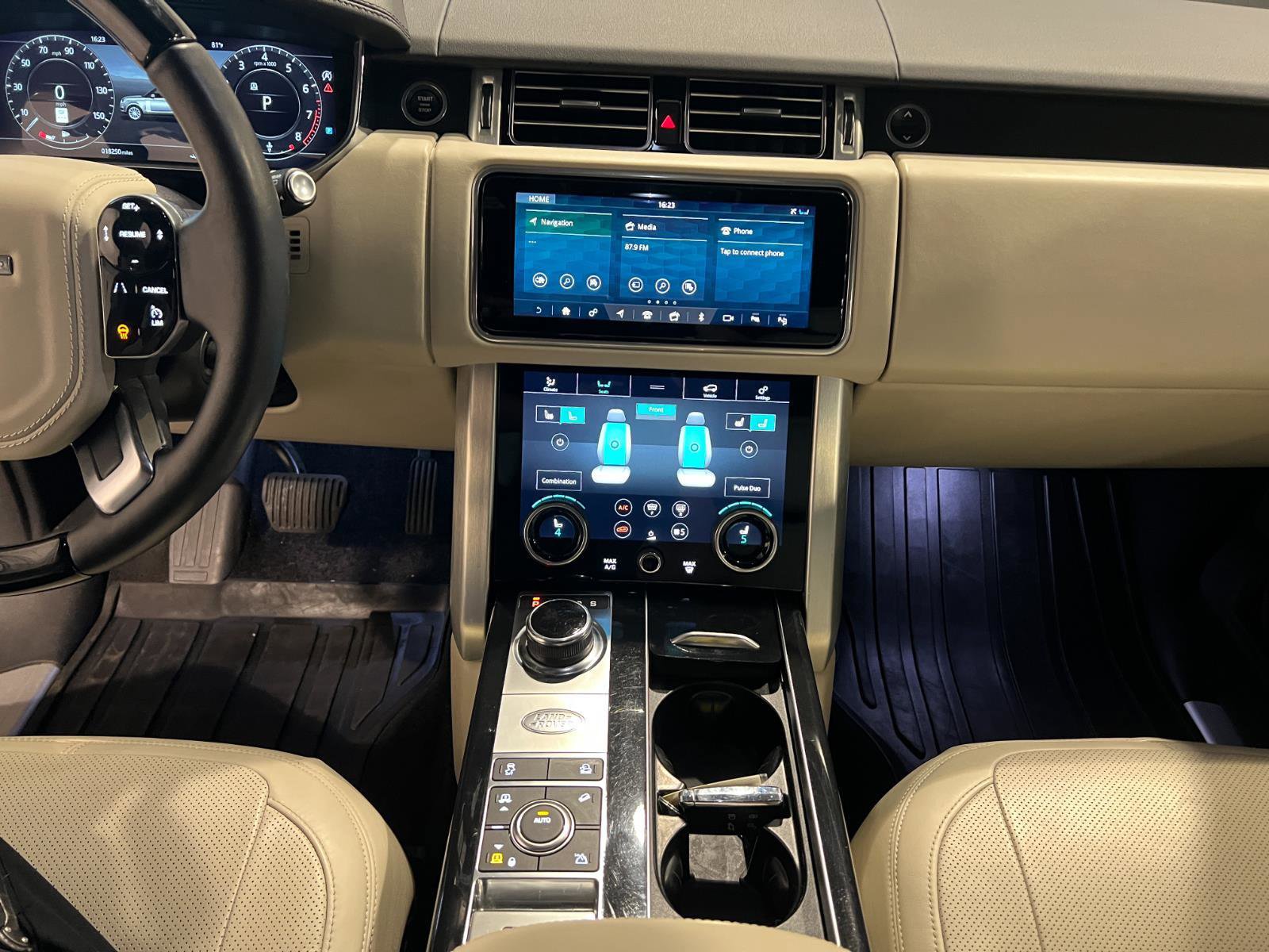Used 2017 Land Rover Range Rover Evoque HSE AWD/4WD image 16