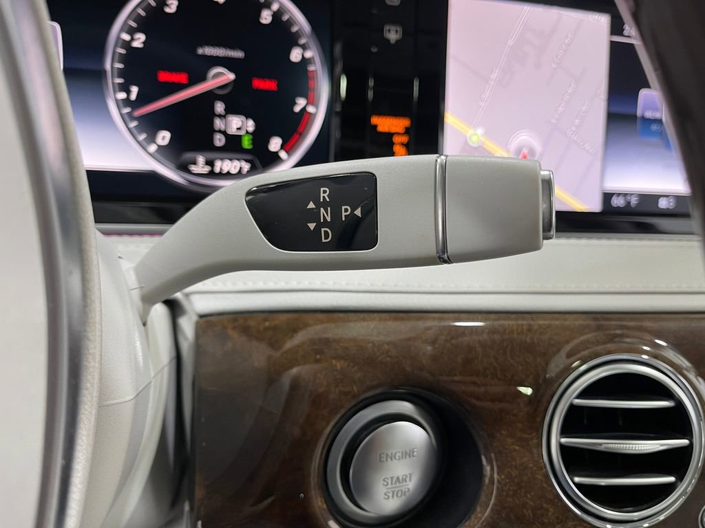Used 2016 Mercedes-Benz S 550 4MATIC Sedan image 32