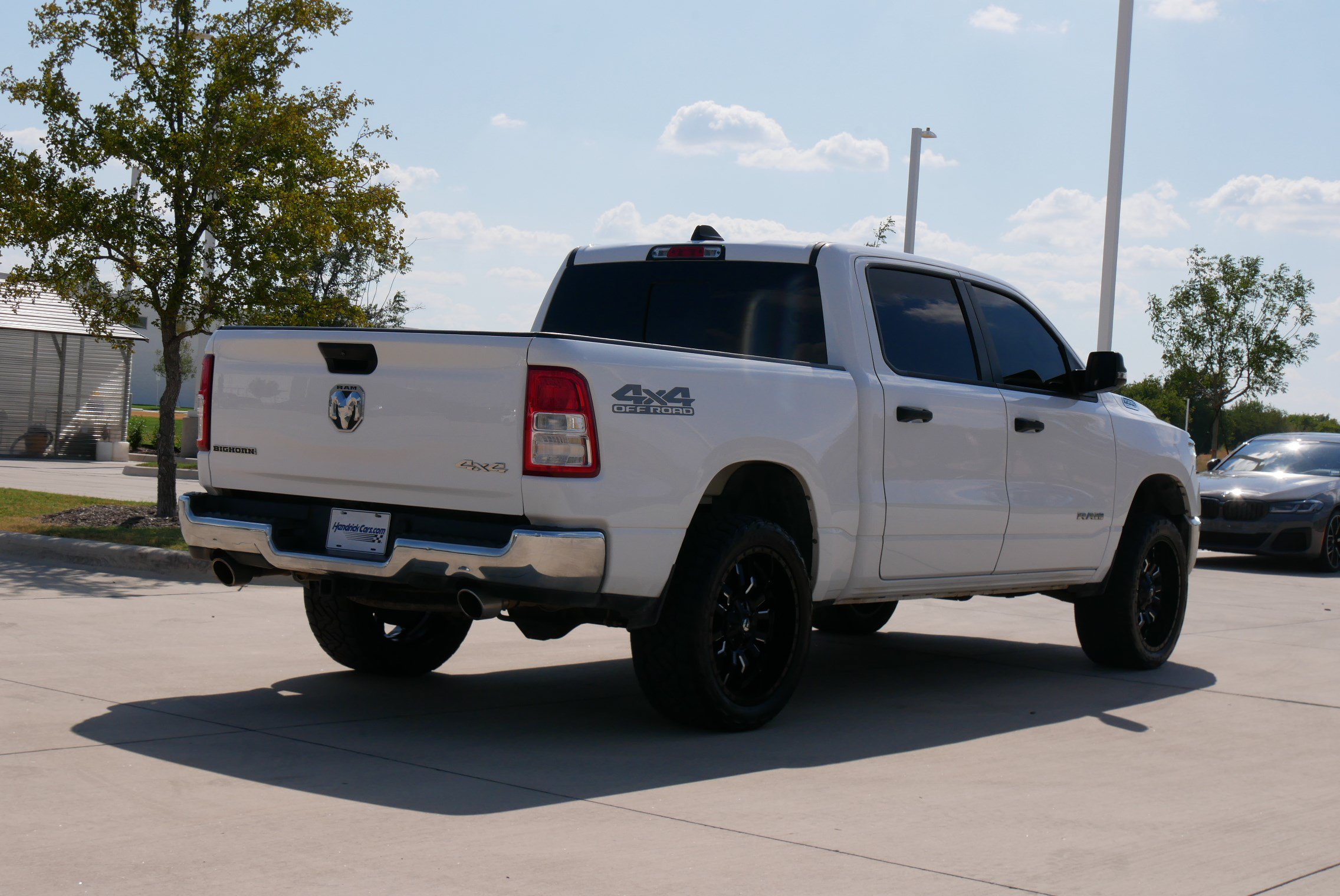 Used 2023 RAM 1500 Big Horn AWD/4WD image 9