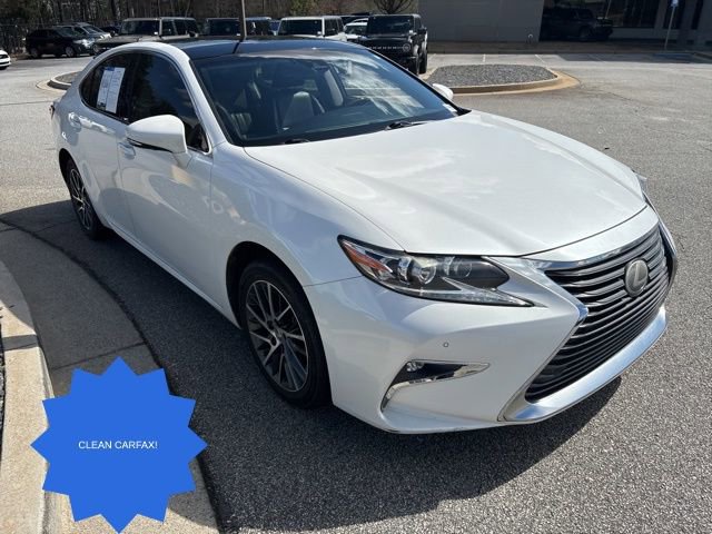 Used 2017 Lexus ES 350 w/ Luxury Package image 2