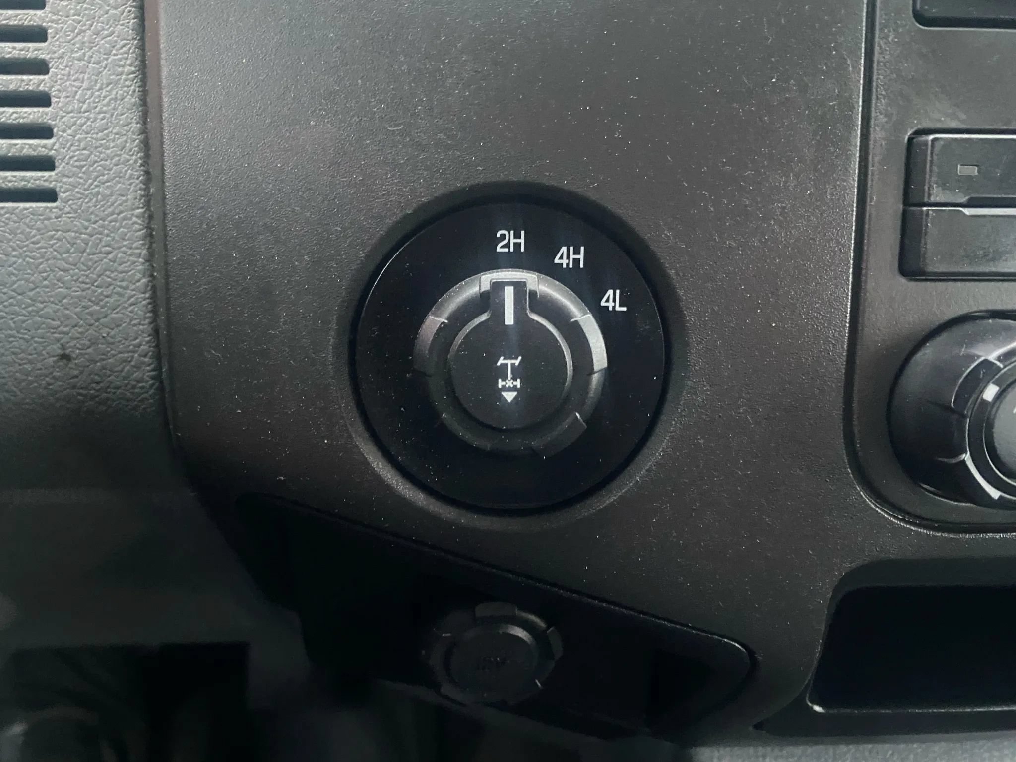 Used 2016 Ford F250 XL AWD/4WD image 15
