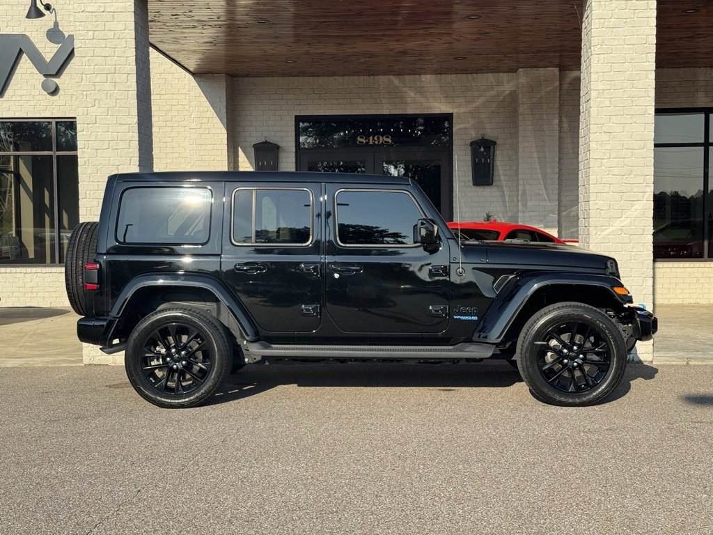 Used 2021 Jeep Wrangler Unlimited Sahara image 14