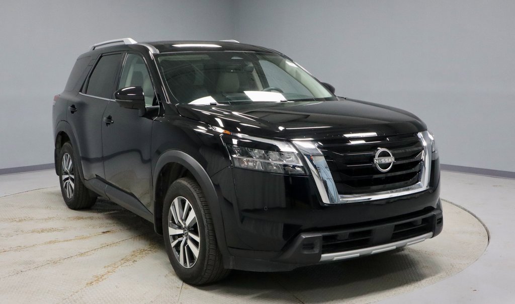 Certified 2024 Nissan Pathfinder SL